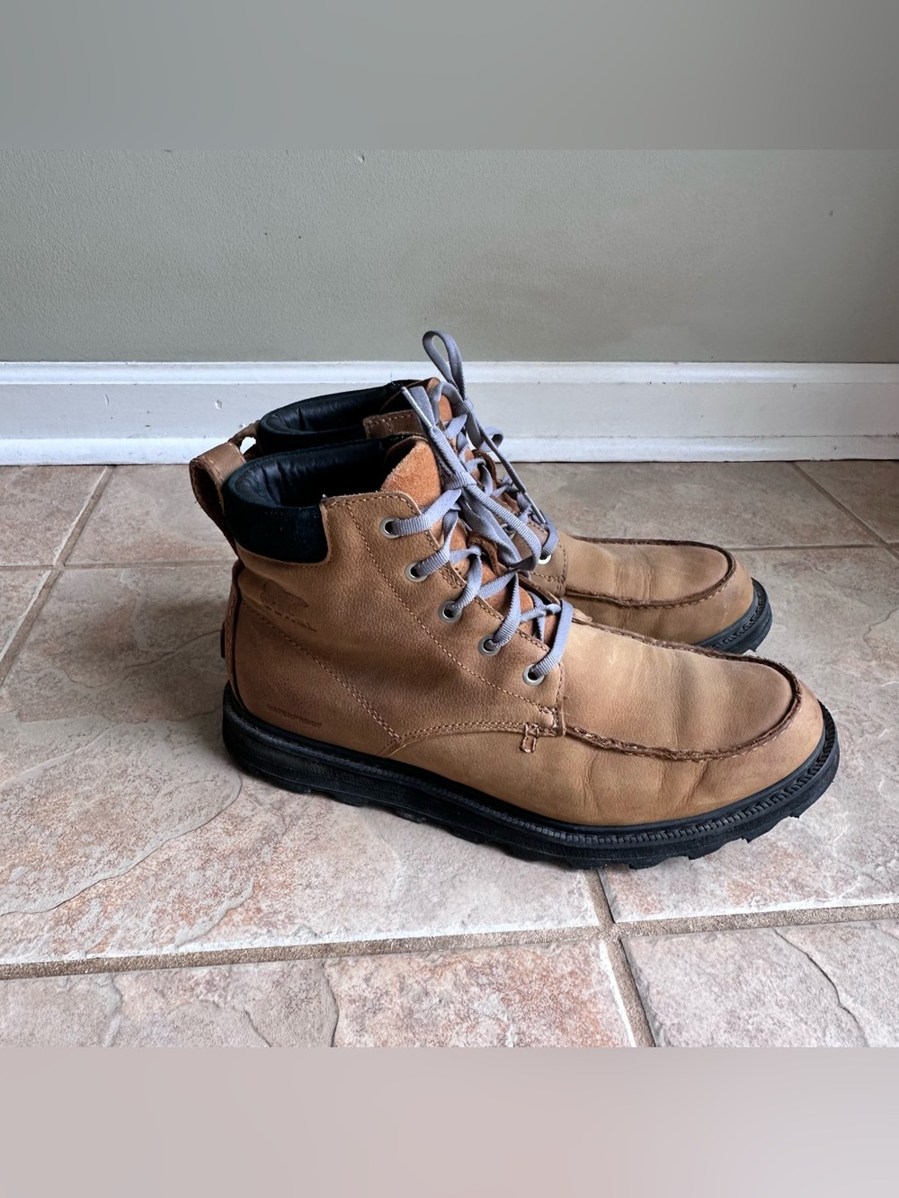 SOREL Madson Moc Toe Waterproof Nubuck Boots Brown NM3495-286